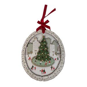 Hallmark Signature Card Rockefeller Center Christmas Tree Wood Ornament New York